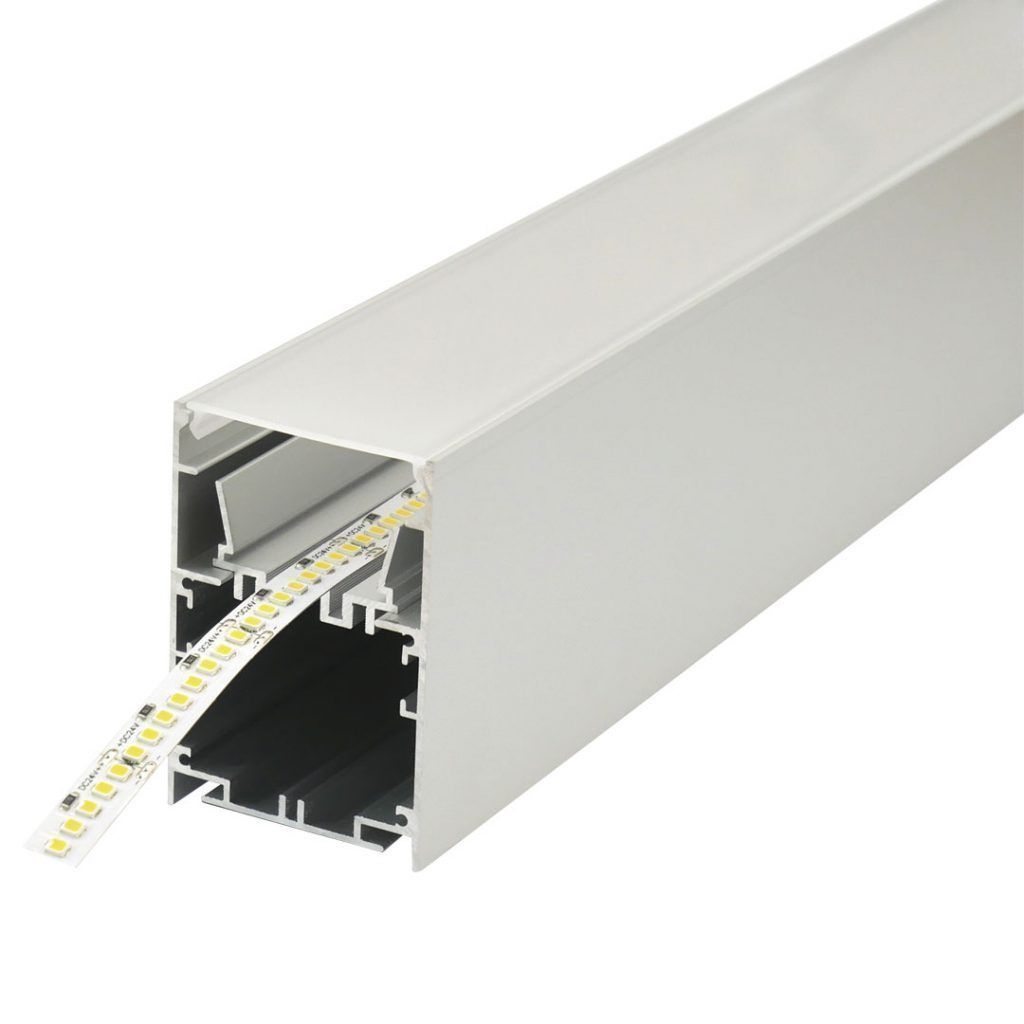 Perfil de aluminio de 50mm*75mm.